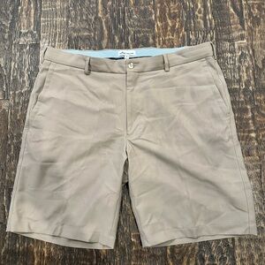 Peter Millar size 36 Men's Khaki Flat Front Shorts